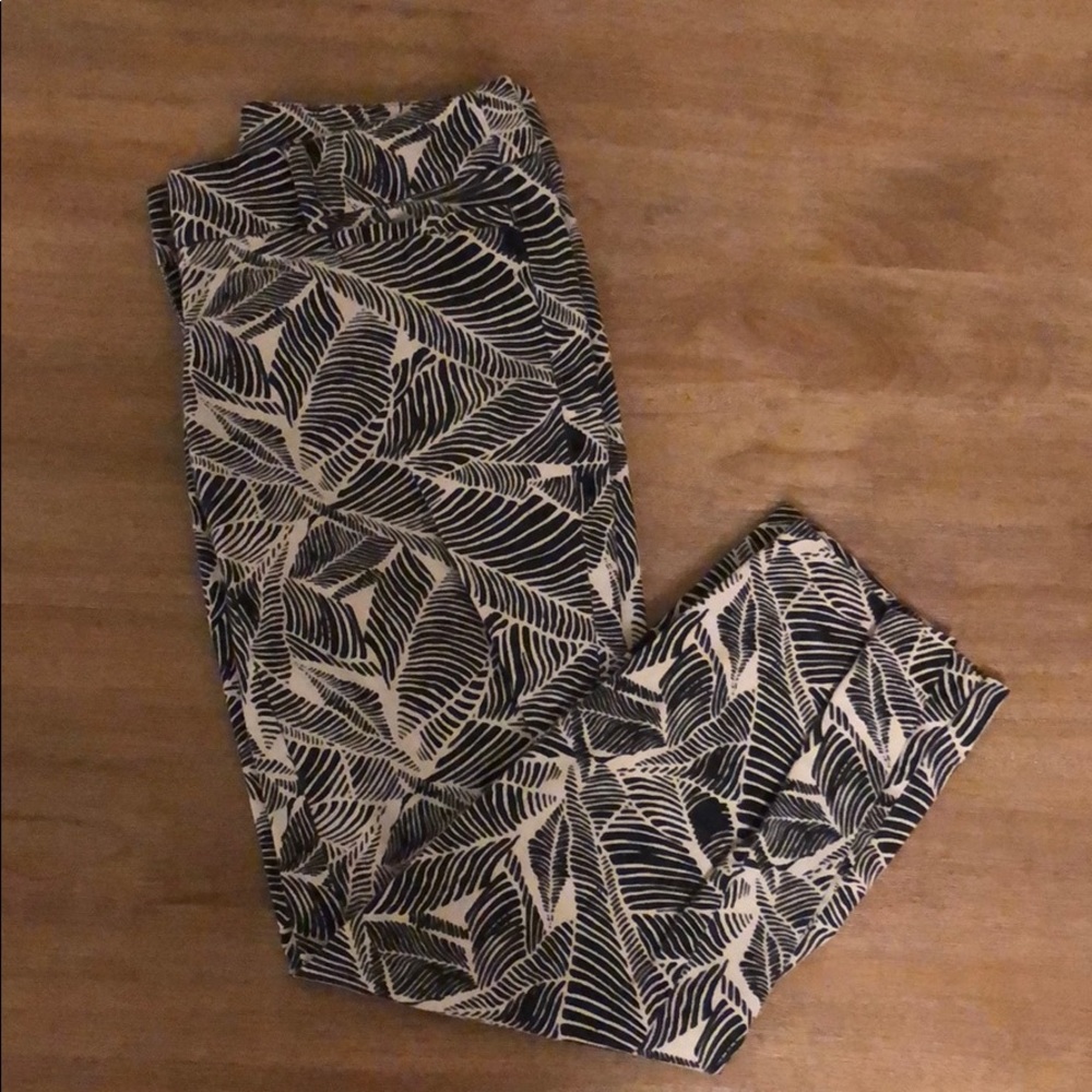 Cropped Pants